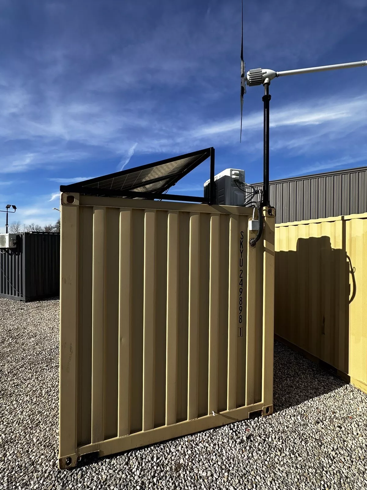 20-ft-Shipping-Container-Office-Solar-Off-Grid9.webp