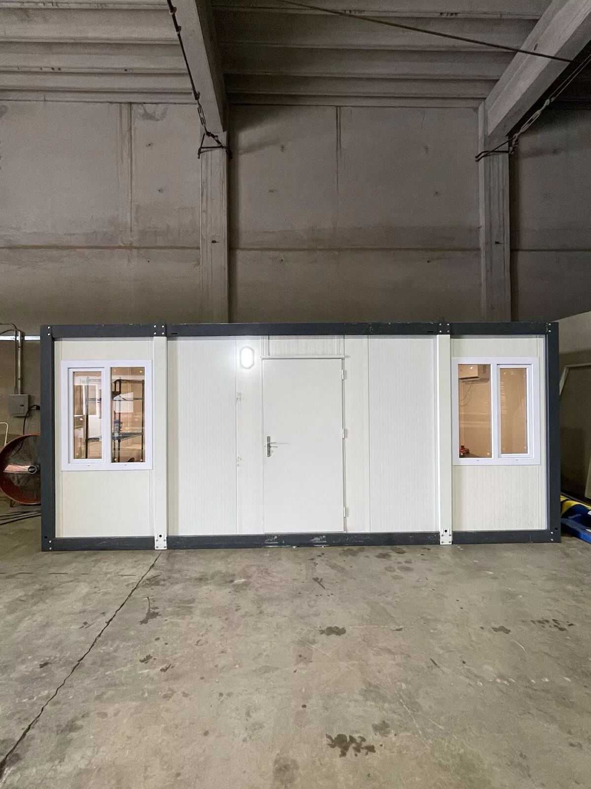 20-ft-container-office-Various-sizes-available6.webp