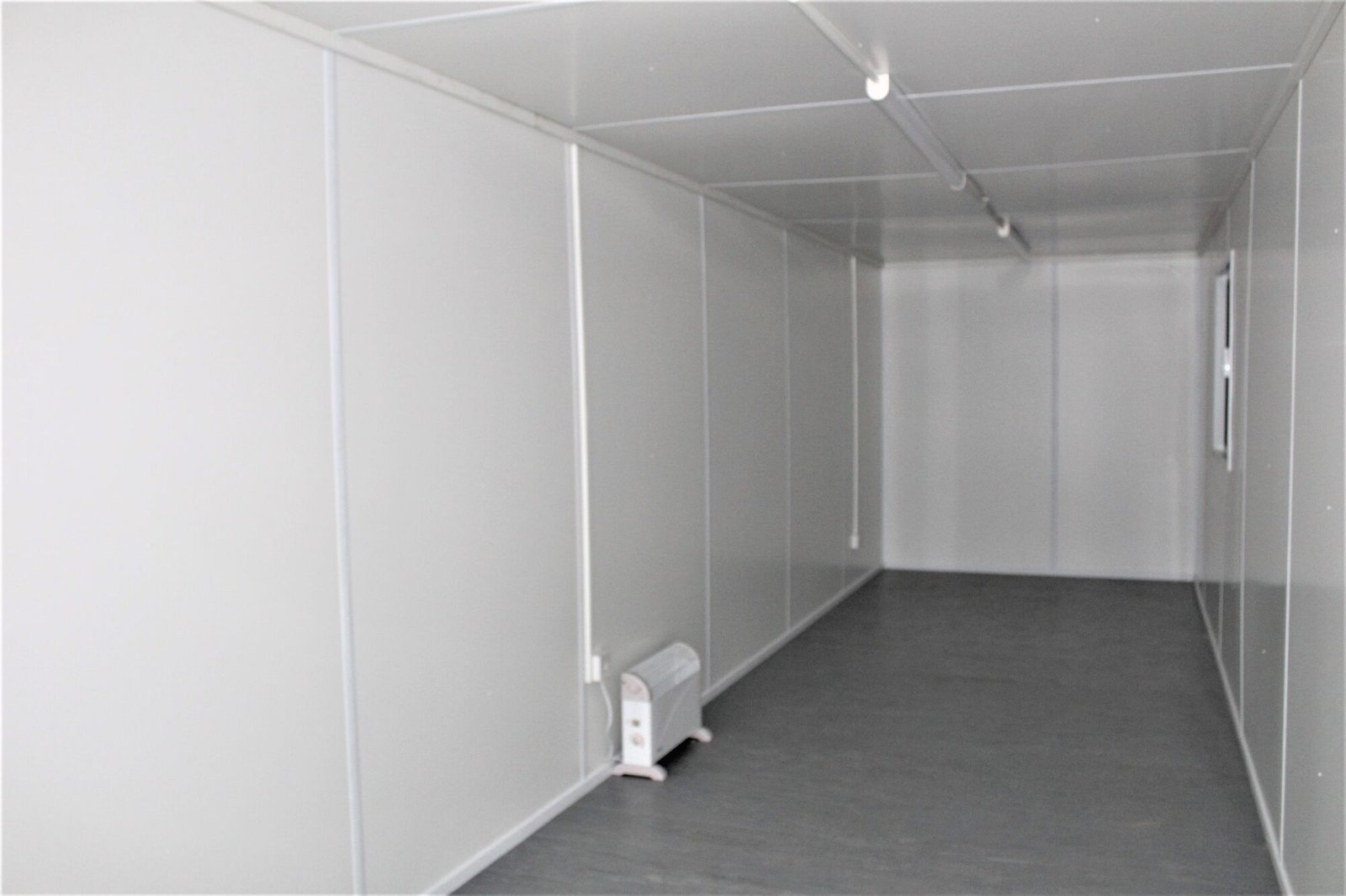 20Ft-ModiBox-Office6.jpg