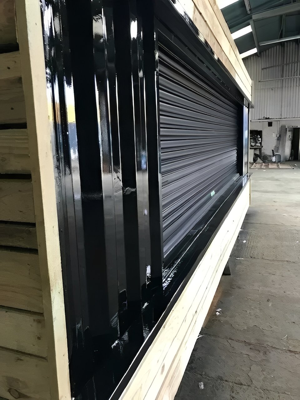 20ft-x-8ft-Cladded-Food-Drink-Outlet-shipping-container3.jpg