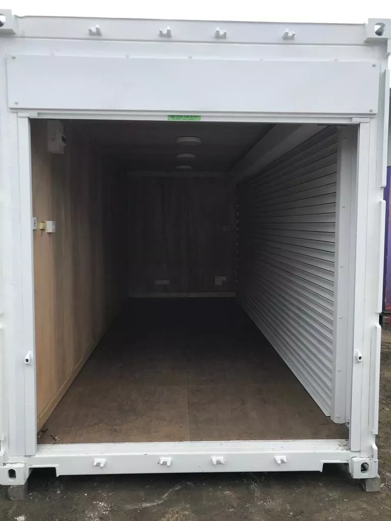 20ft-x-8ft-Roller-Shutter-Shipping-Containers5.webp