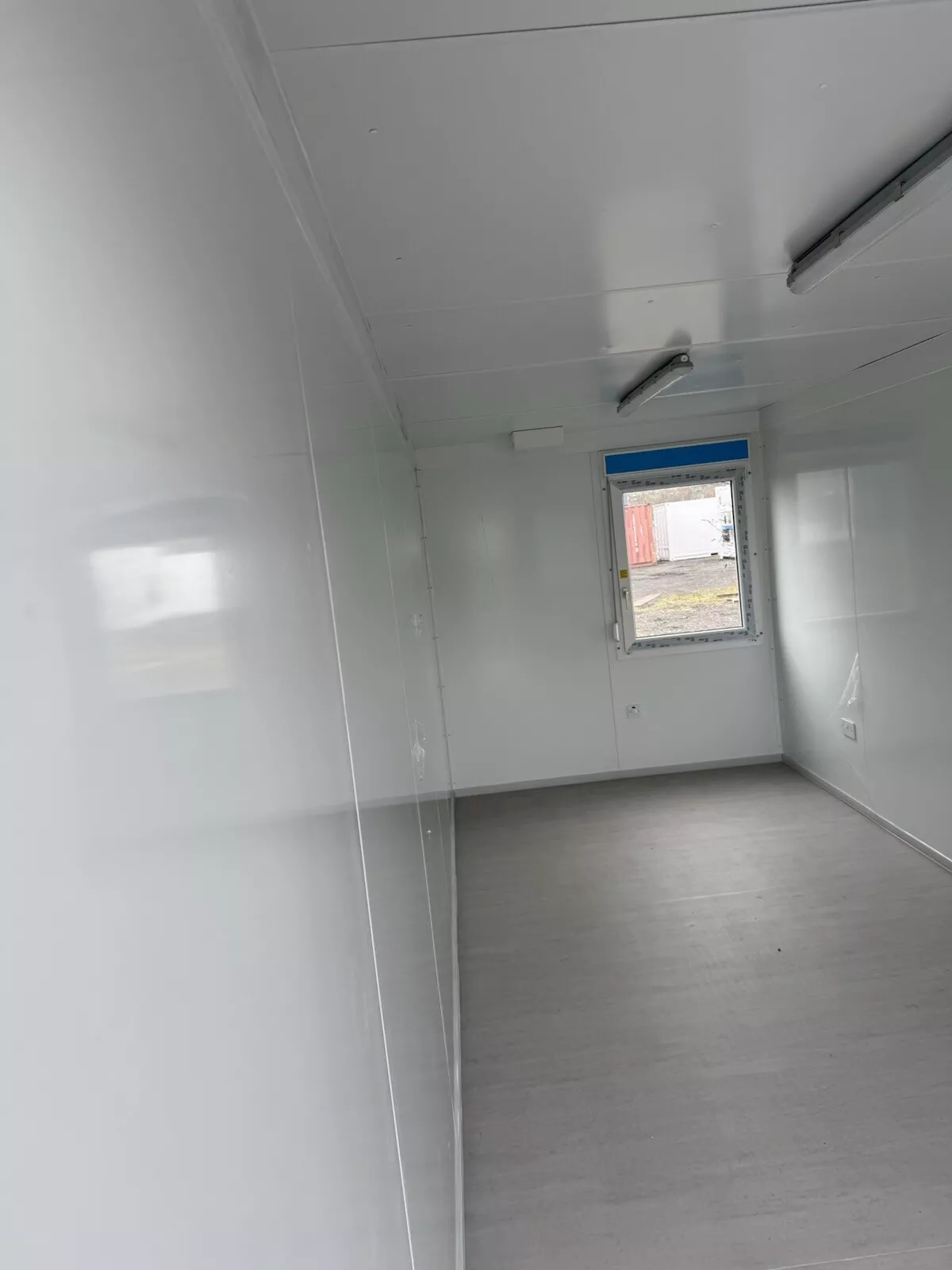 s-l1600-4-21-2.webp